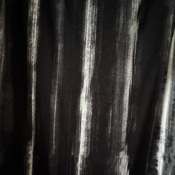 NWT Torrid Black and Gray Tie-Dye Camisole - Picture 6 of 8